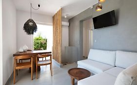 Elisa Seaside Luxury Suite