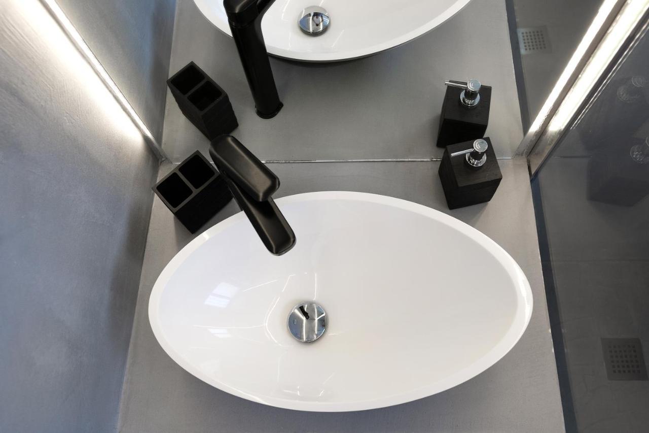 Elisa Seaside Luxury Suite Λουτράκι Εξωτερικό φωτογραφία