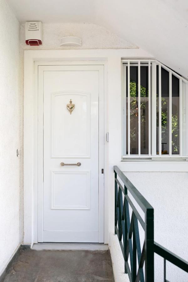 Elisa Seaside Luxury Suite Λουτράκι Εξωτερικό φωτογραφία